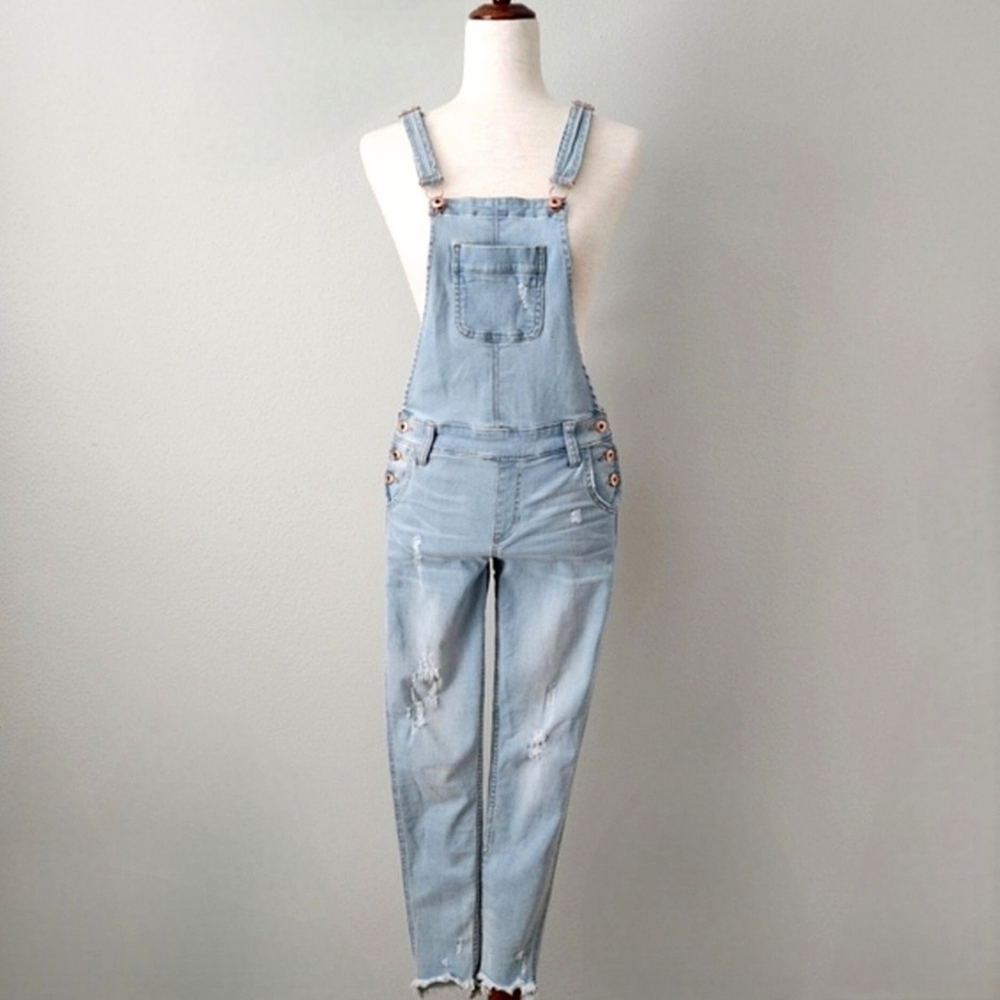 Sneak Peek Light Wash Skinny Denim Overalls With Copper Buttons, Size Small